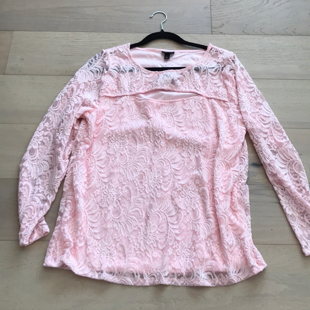pink lace torrid long sleeve BRAND NEW